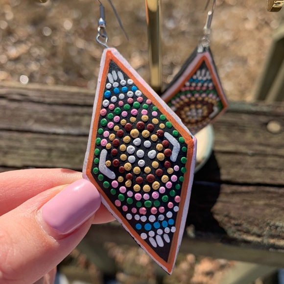 Hand Painted Dotted Diamond Earrings - Picture 4 of 5